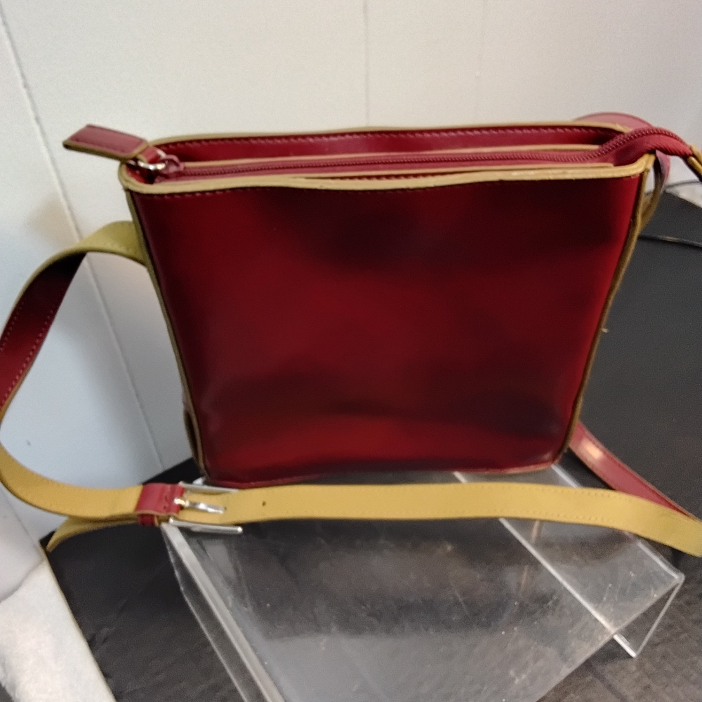 Elegant Red and Tan Crossbody Bag